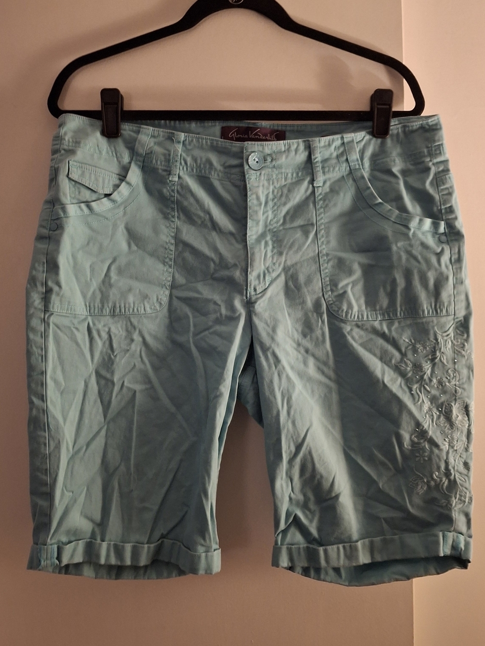 Gloria Vanderbilt Light Blue Women's Flat Front Bermuda Shorts